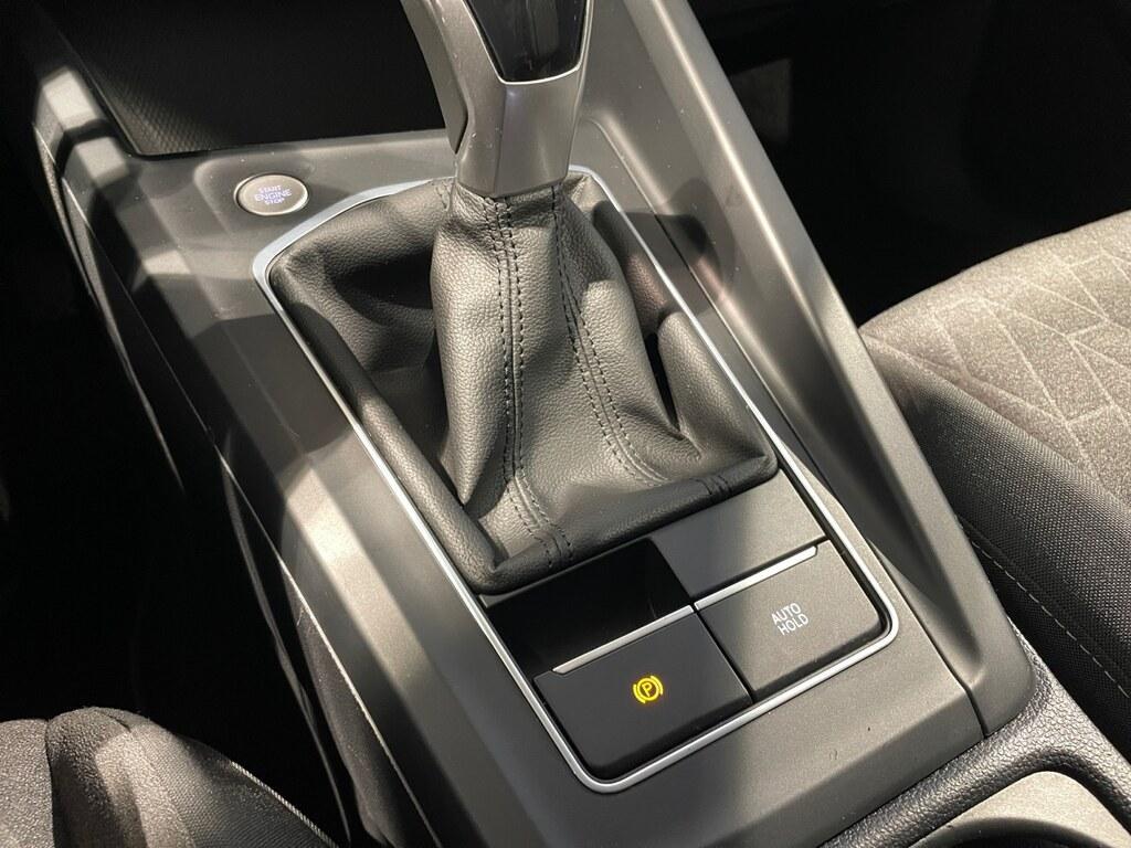 Volkswagen Golf VIII 2024 2.0 Tdi 115CV Life