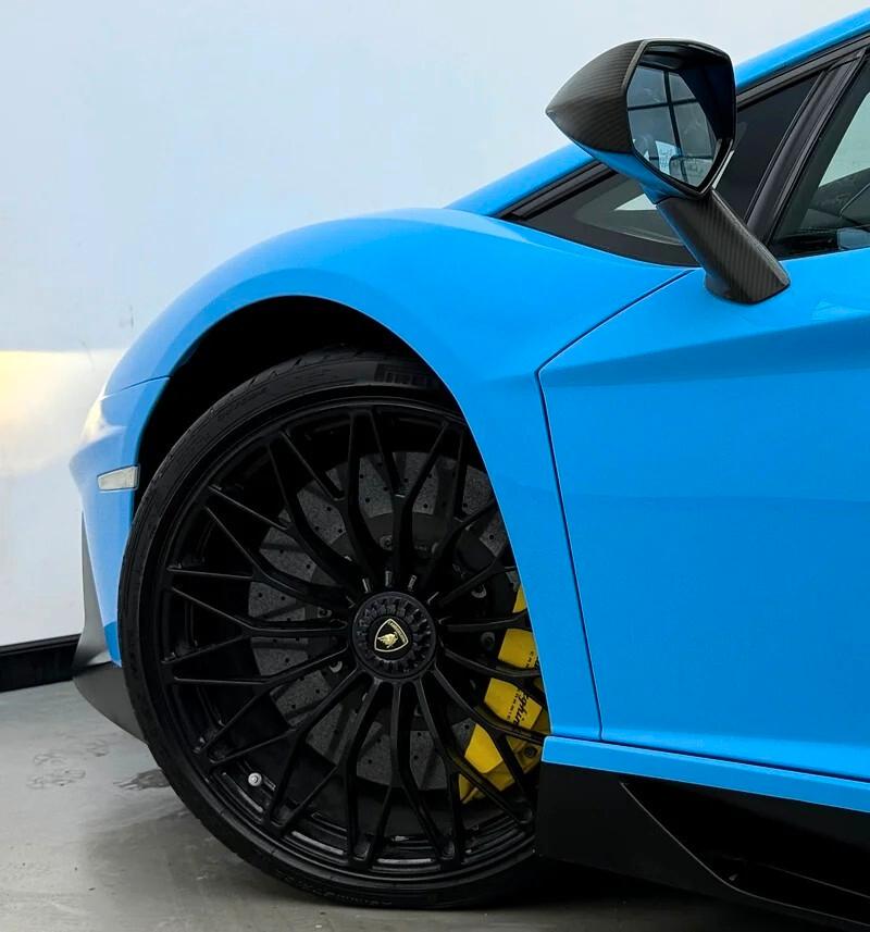 Lamborghini Aventador SV 6.5 V12 NOLEGGIO LUNGO TERMINE - LEASING FULL INCLUSIVE