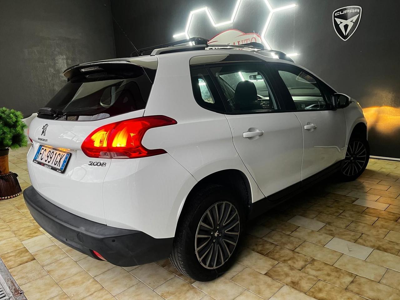 Peugeot 2008 PureTech 82 Allure