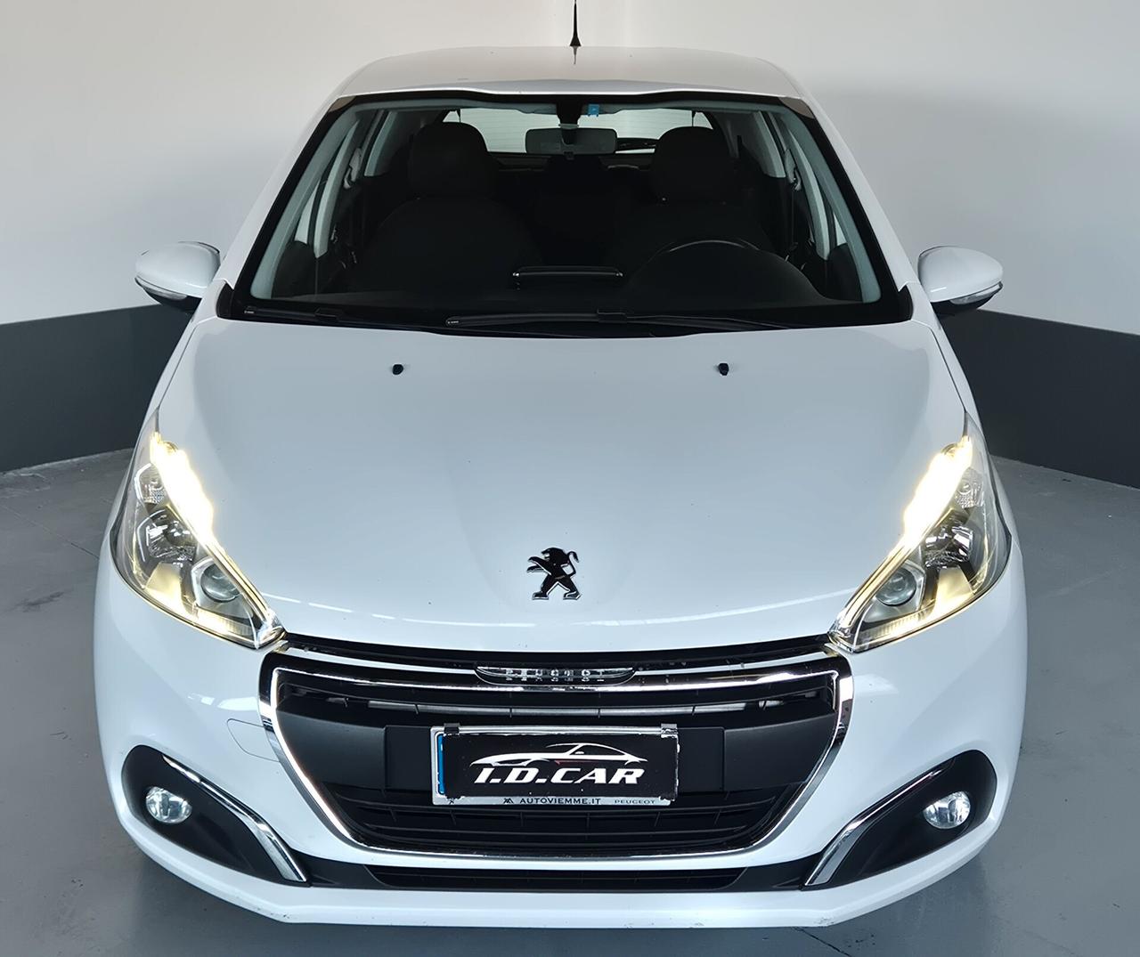 Peugeot 208 PureTech 82 5 porte Allure (NEOPATENTATI)