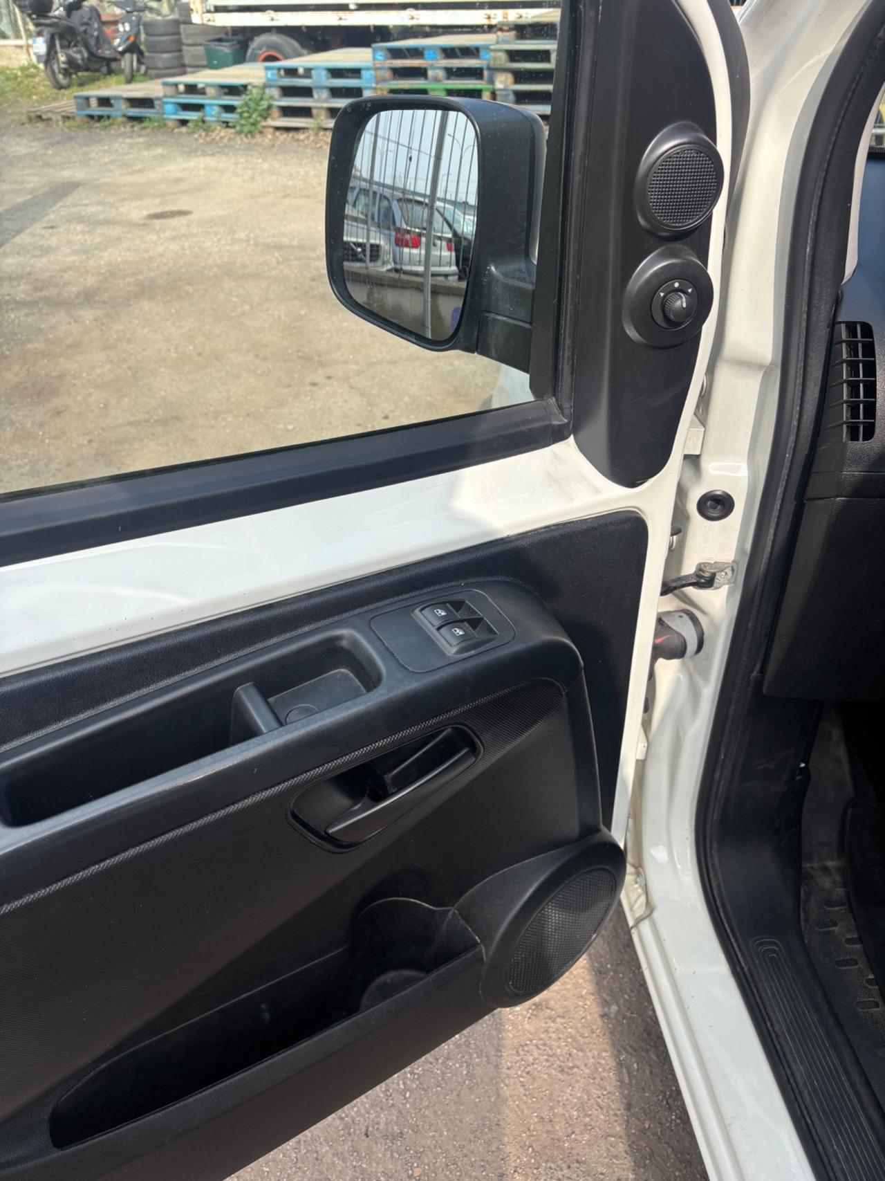 Fiat Fiorino 1.3 MJT 80CV Cargo SX