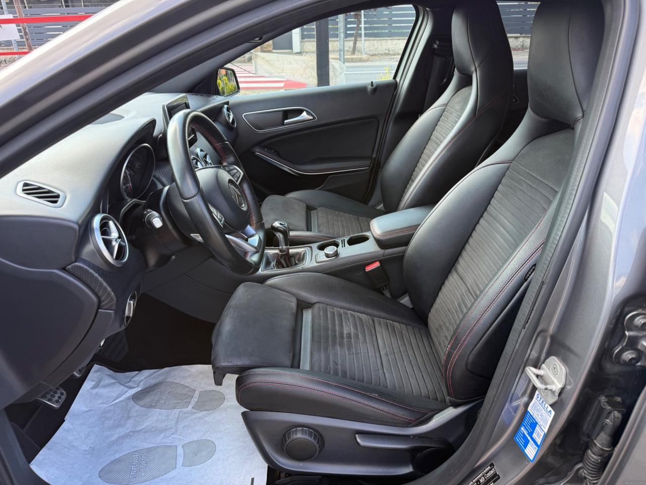 Mercedes-benz A 180 d Premium AMG NEOPATENTATI
