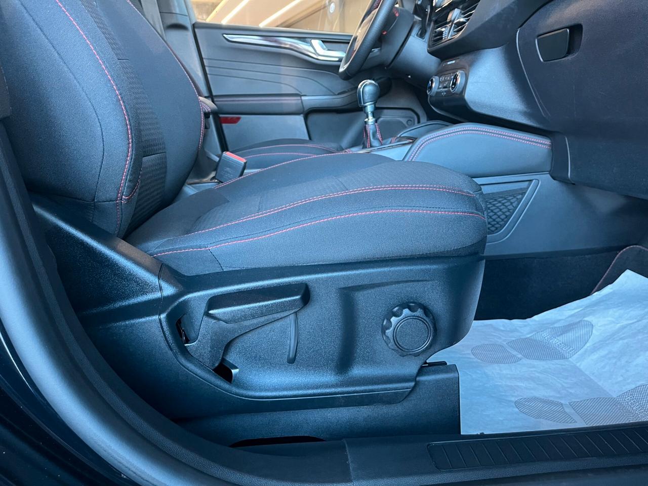 Ford Kuga 1.5 EcoBoost 150 CV 2WD ST-Line