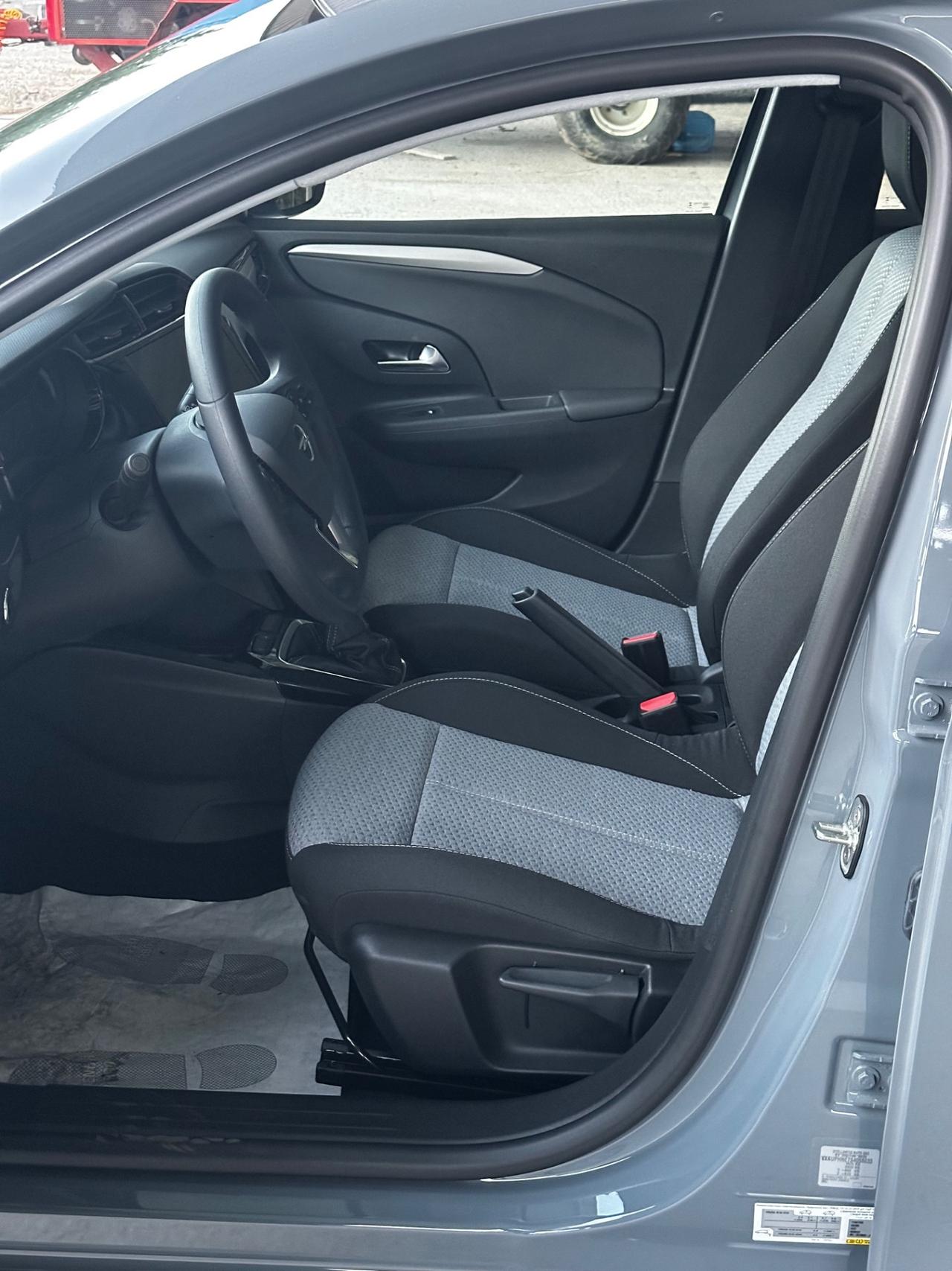 Opel Corsa 1.2 100 CV Edition