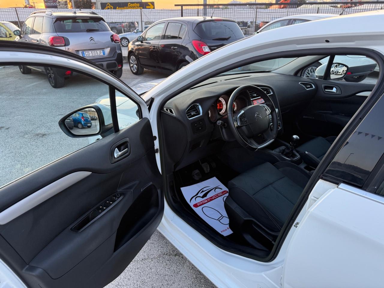 Citroen C4 1.6 e-HDi 115 airdream Exclusive