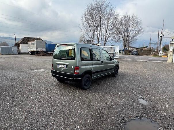 Peugeot Ranch 1.6 HDi 5p. Totem
