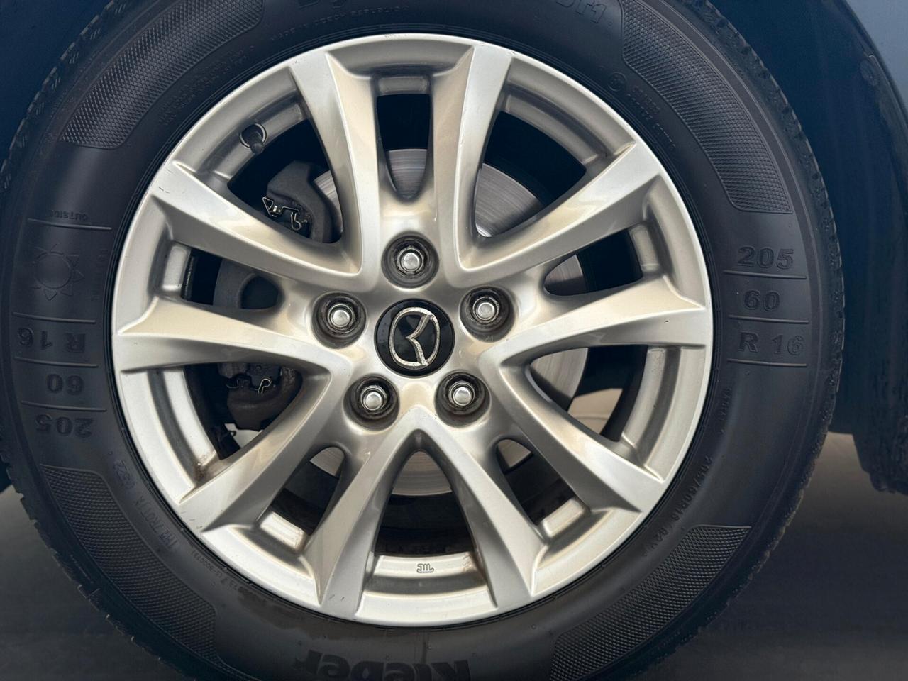 Mazda 3 Mazda3 1.5 Skyactiv-G Evolve