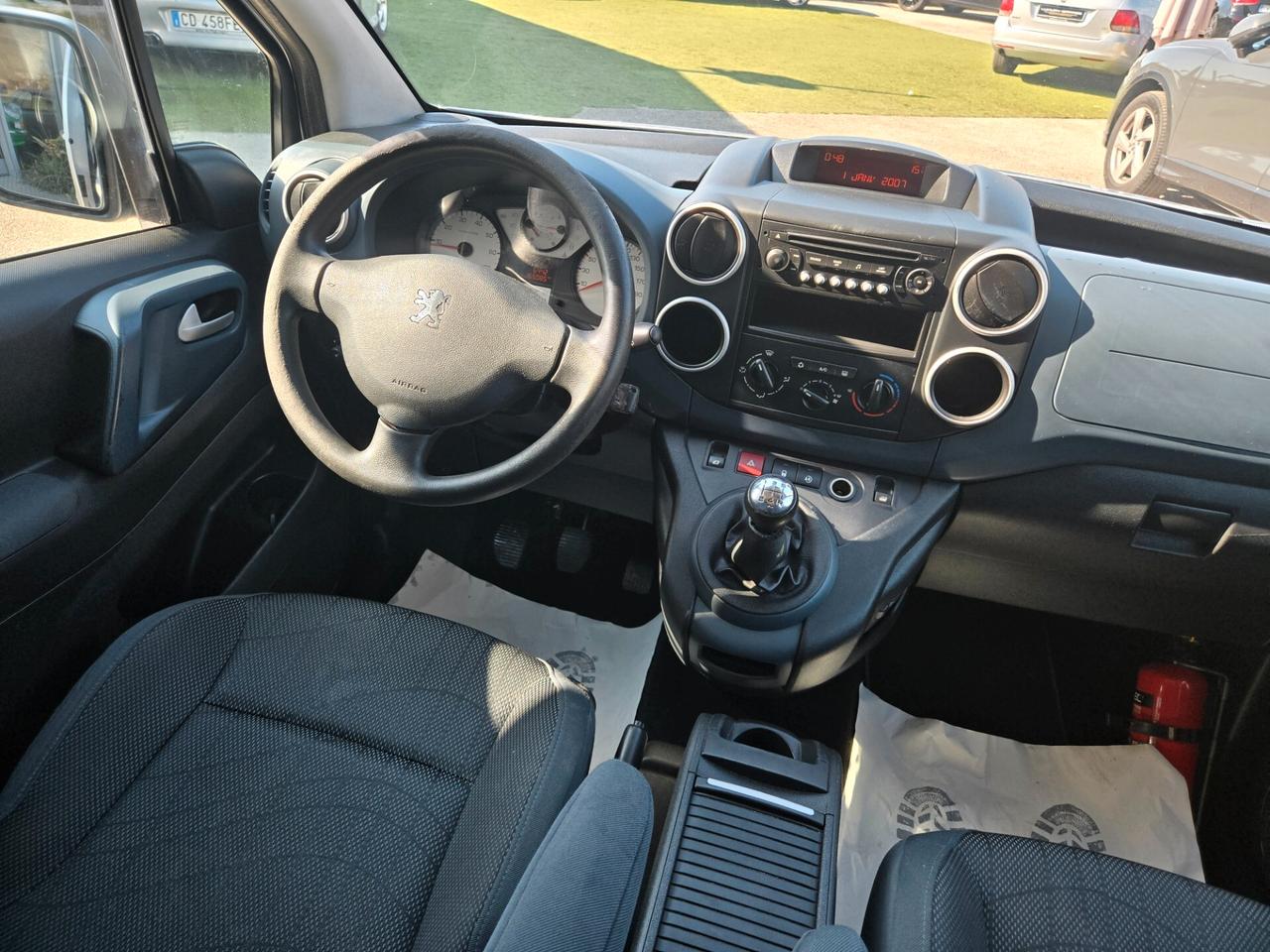 Peugeot Partner Tepee 1.6 HDi 92CV Outdoor