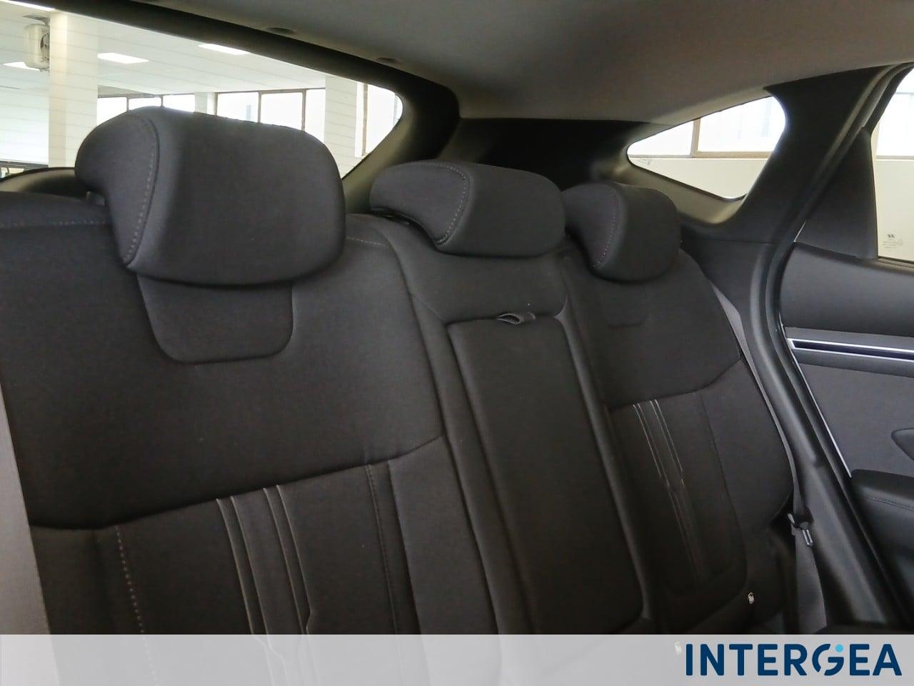 HYUNDAI Tucson 1.6 hev Exellence 2wd auto