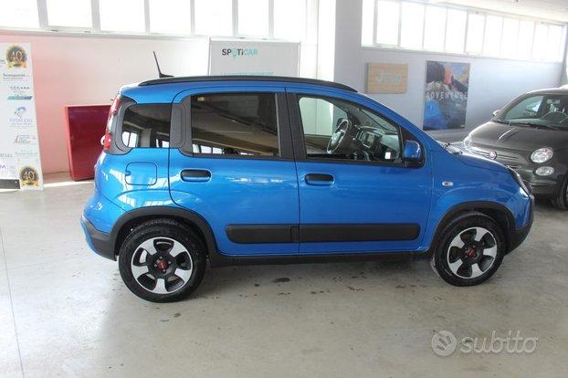 FIAT Panda 1.0 FireFly S&S Hybrid Cross