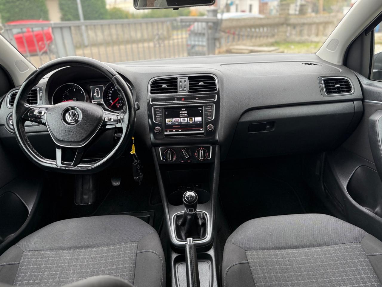 Volkswagen Polo 1.4 TDI EURO 6b 2016 NEOPATENTATI