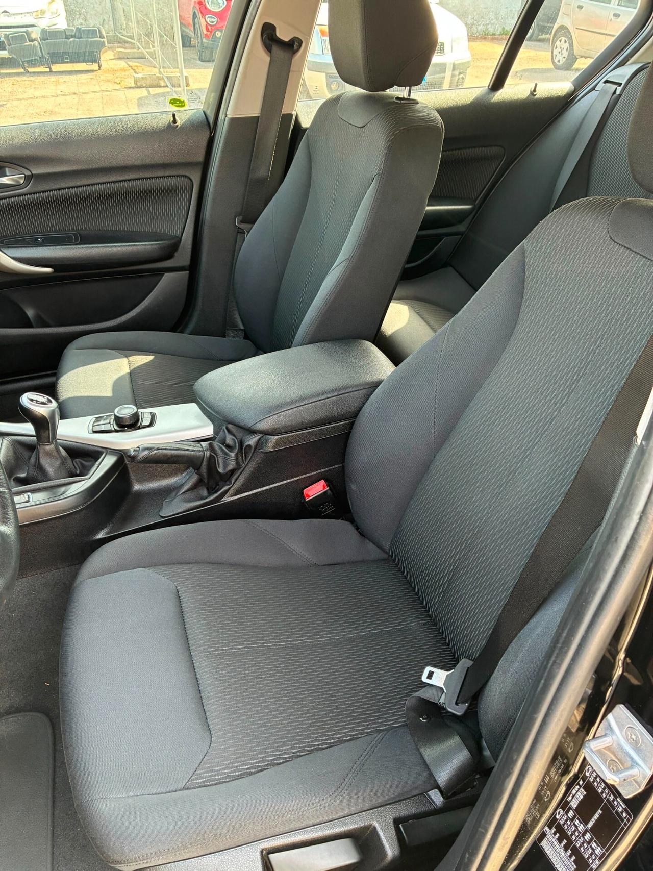 Bmw 114 114d 5p. Urban