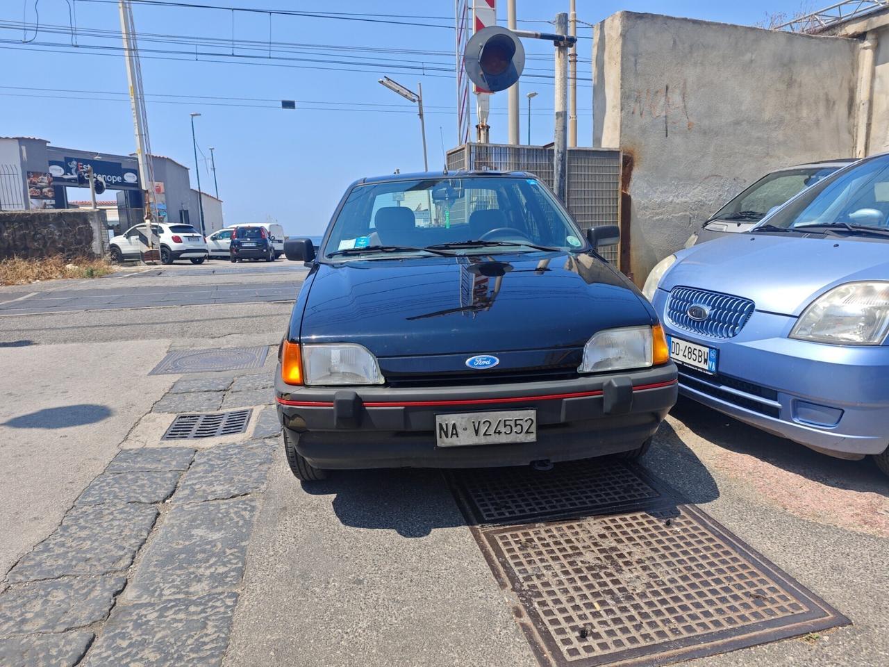 Ford Fiesta 1.1 5 porte Ghia