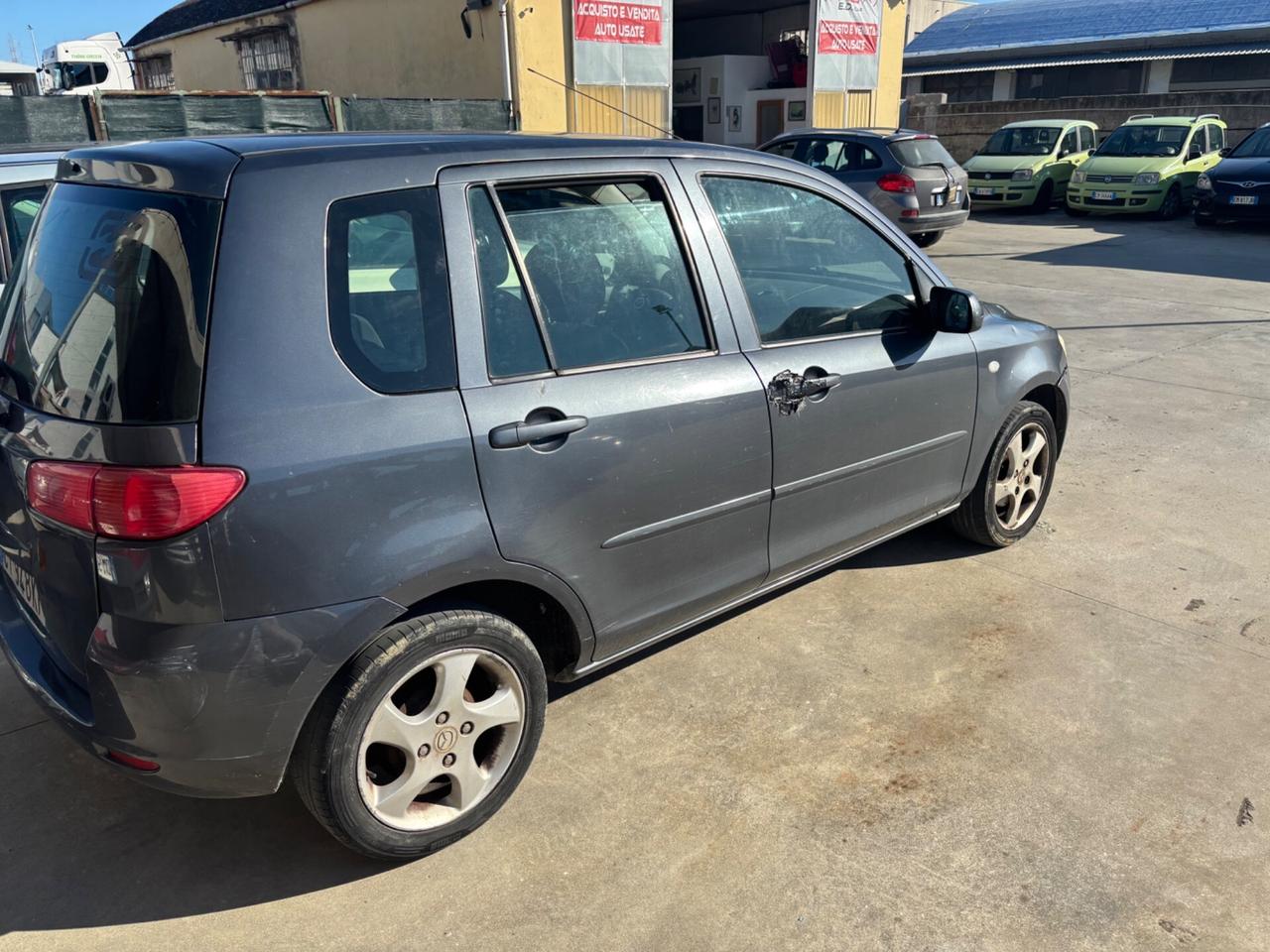 Mazda 2 Mazda 2 1200 B Active neo patentato