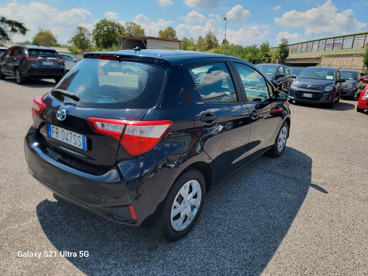 Toyota Yaris 1.5 Hybrid Active SOLO 42 MILA KM !