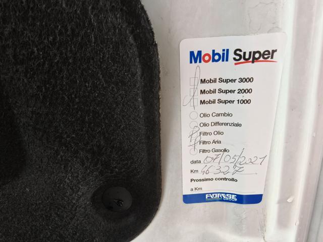 RENAULT Clio 1.2 Benzina ( KM 90.000 TAGLIANDATI )