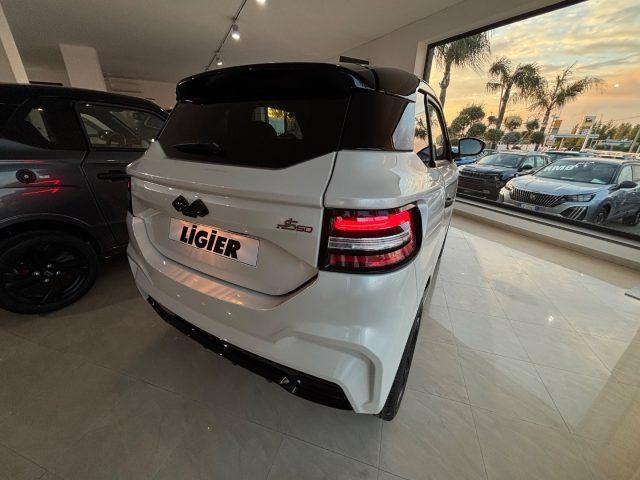 LIGIER JS 50 Elite E.V. CON CARPLAY TUA DA 169.00 MENSILI