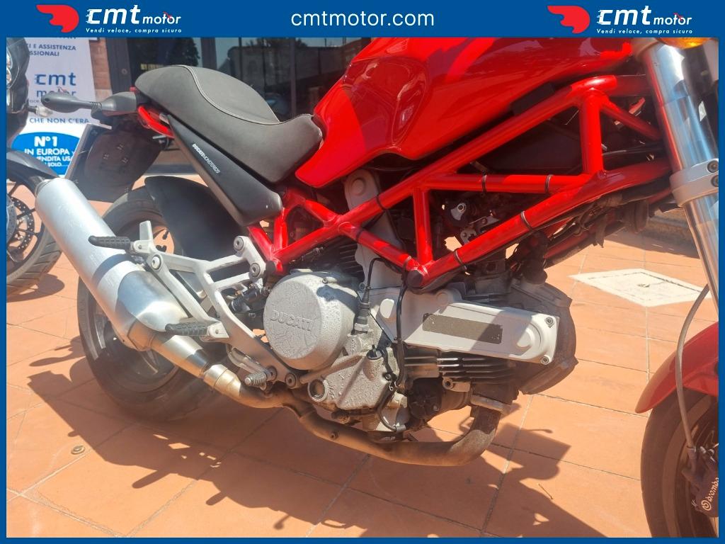 Ducati Monster 620 - 2005