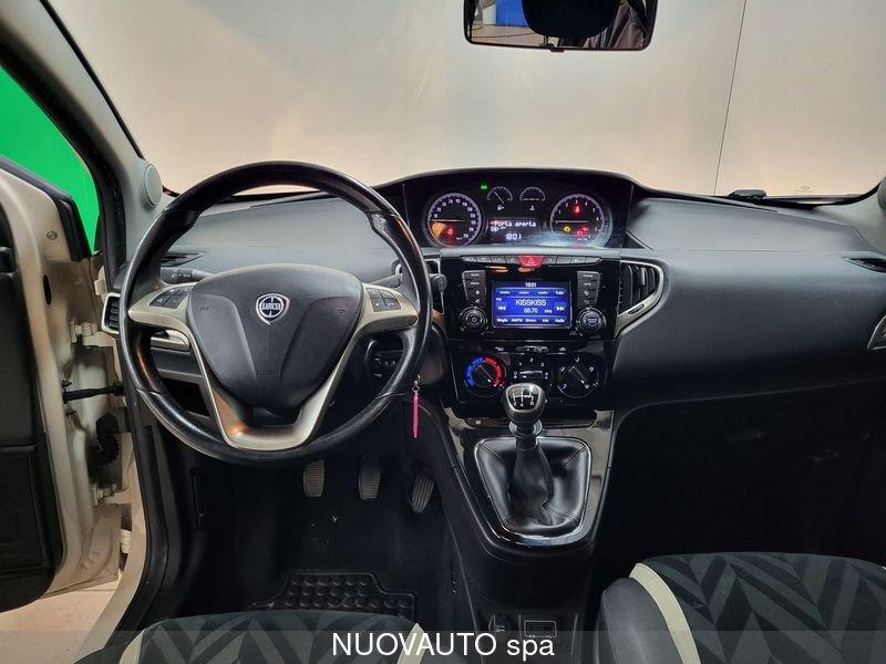 Lancia Ypsilon Ypsilon 1.2 69 CV 5 porte Silver