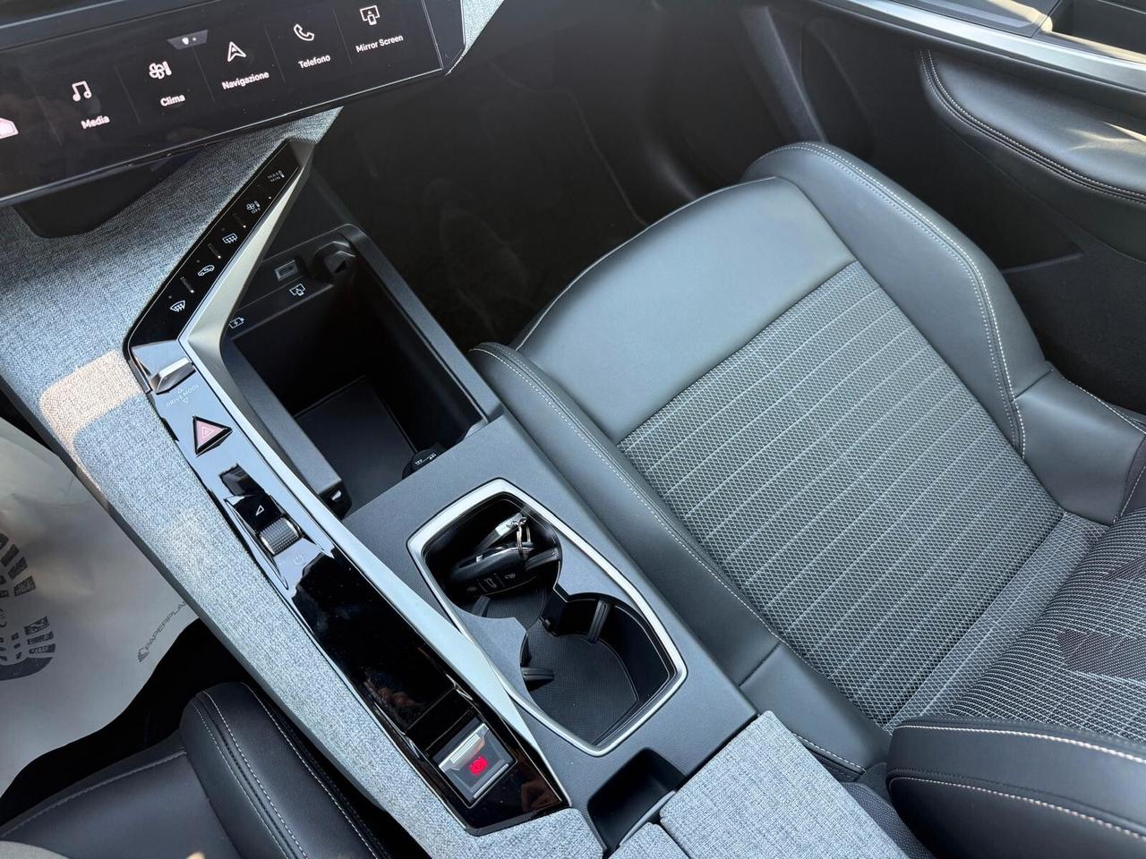 Nuova Peugeot 3008 Hybrid 160cv e-DCS 6 Allure