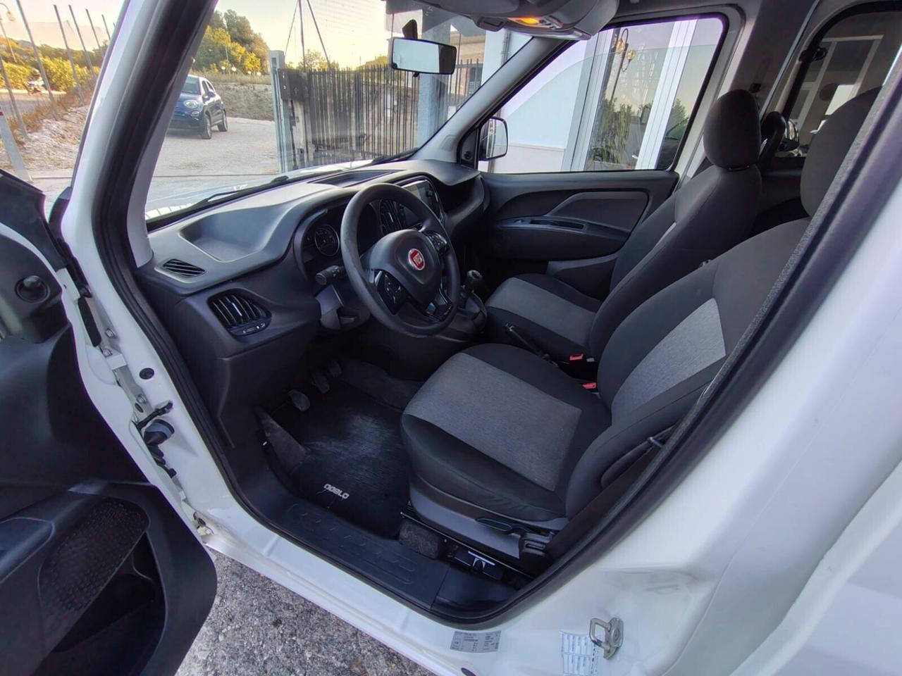 Fiat Doblò Combi 1.6 Mjet SX 90Cv - 2022
