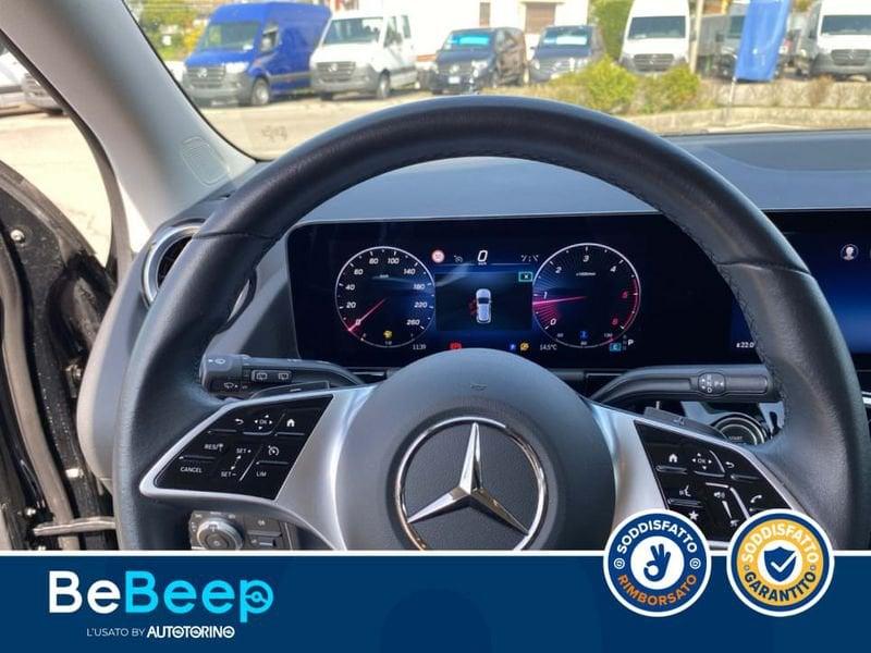 Mercedes-Benz GLA 180 D PROGRESSIVE ADVANCED AUTO