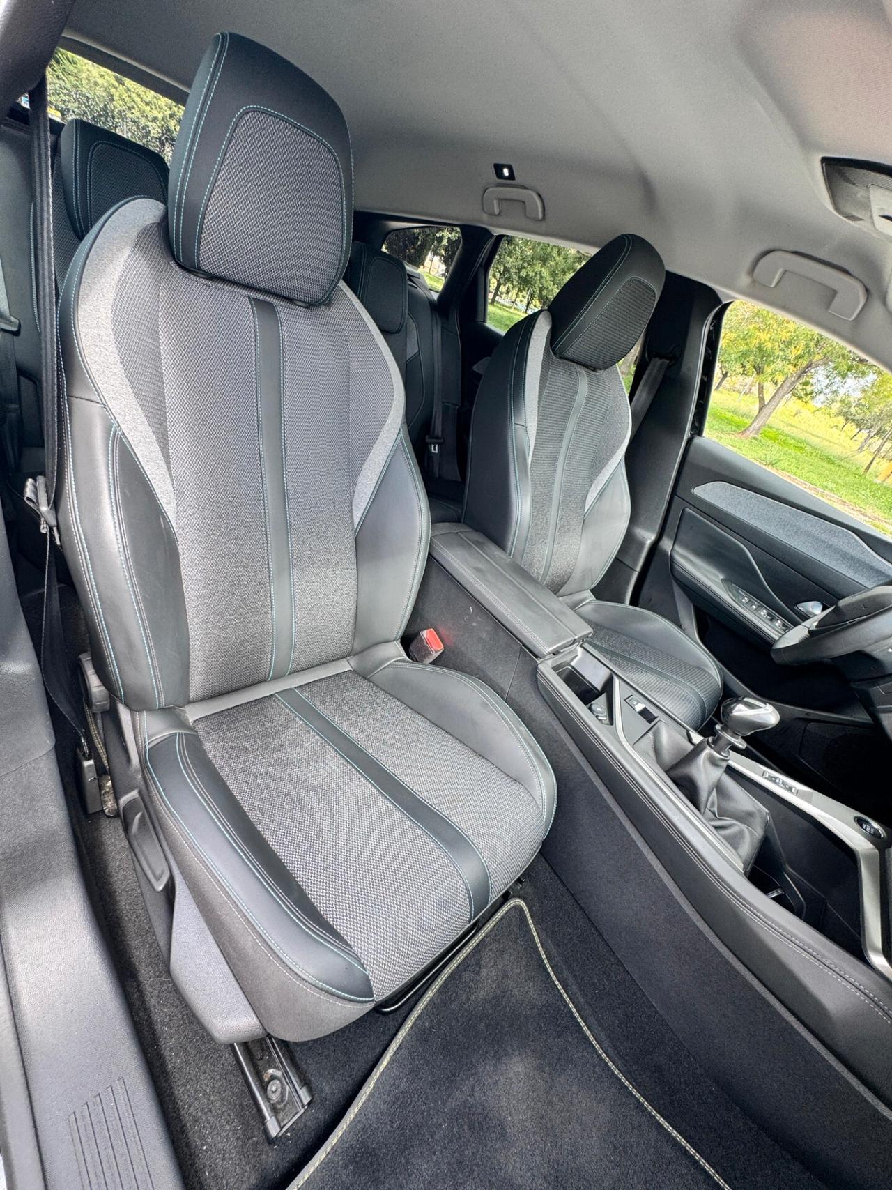 Peugeot 308 PureTech Turbo 130 S&S SW Allure