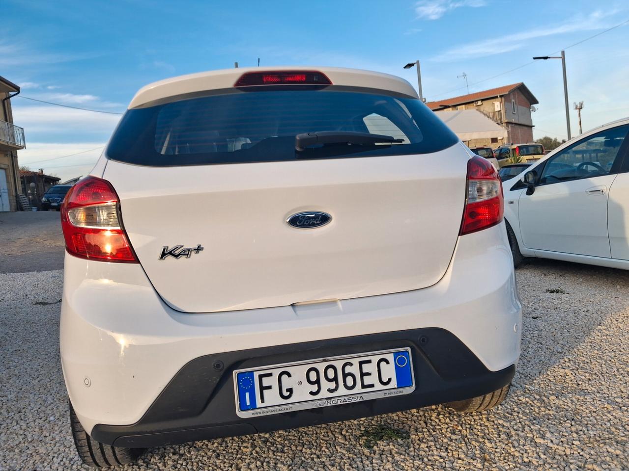 Ford Ka 1.2 Ti-VCT 85 CV Ultimate Color unico proprietario