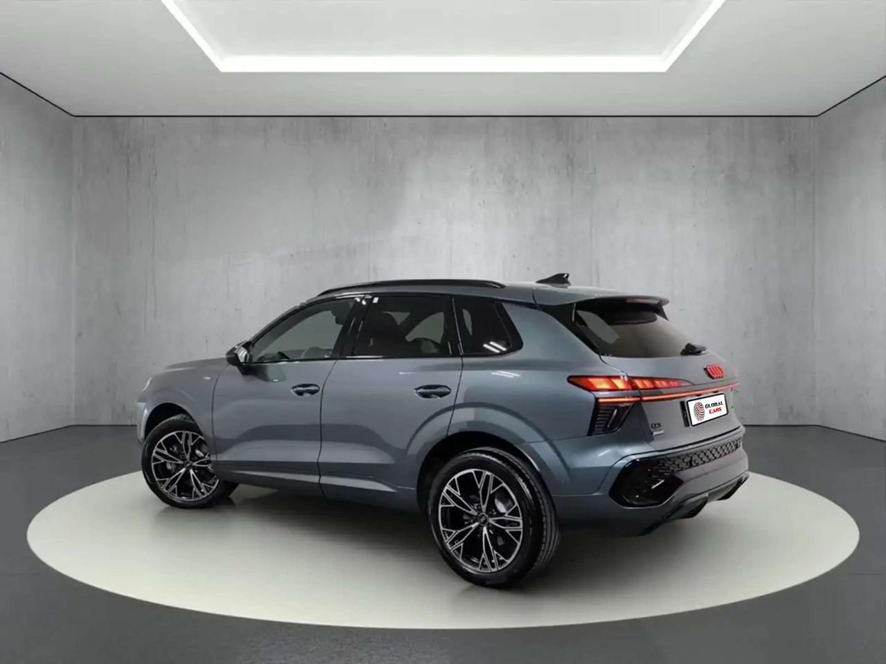 Audi Q3 Q3 2.0 tfsi S line quattro 204cv s-tronic/ACC/Gancio