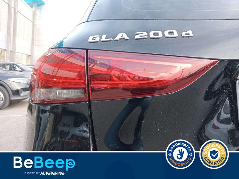 Mercedes-Benz GLA 200 D BUSINESS AUTO