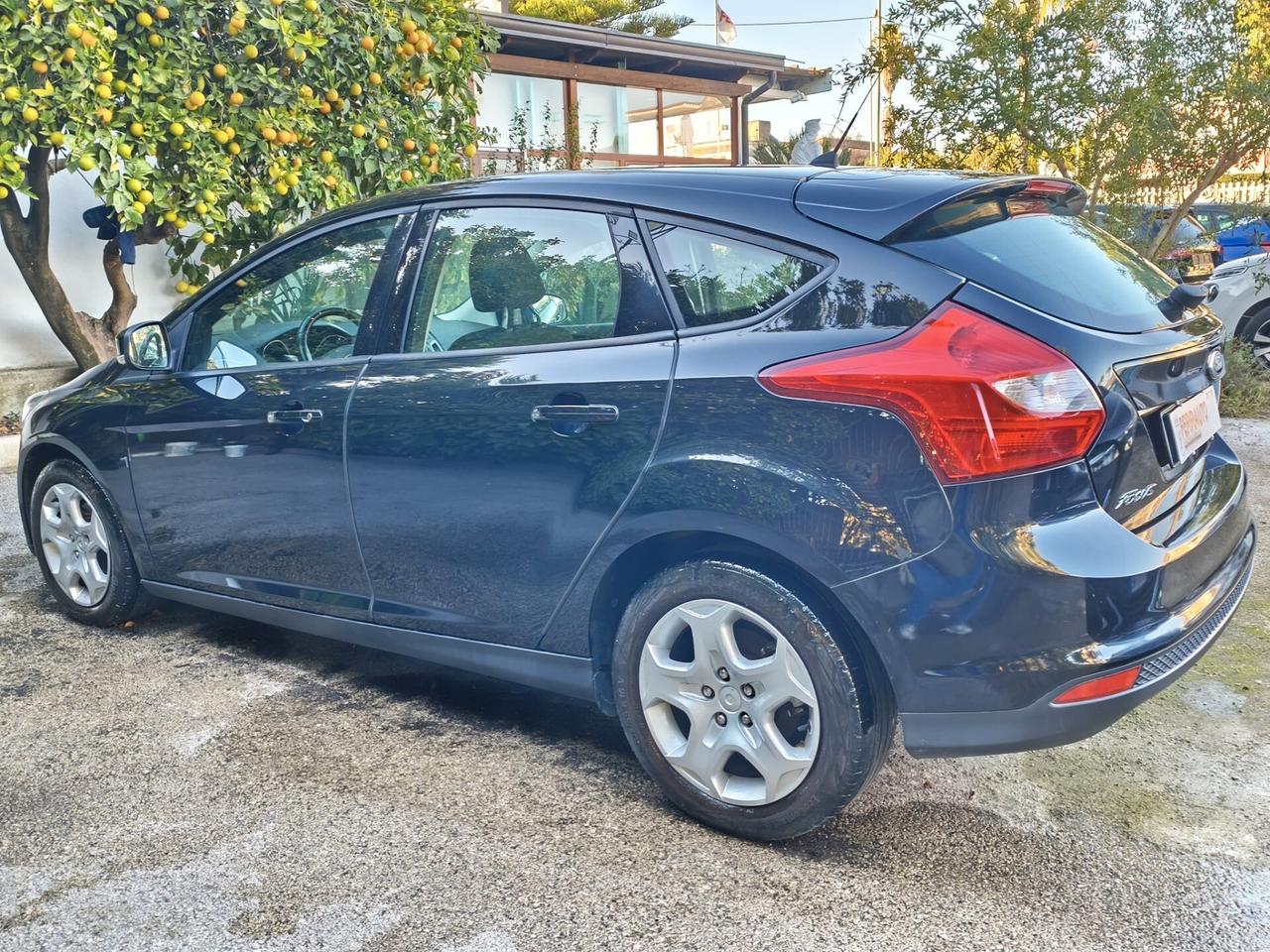 FORD FOCUS 1.0 101CV MODELLO PLUS