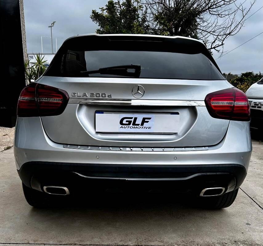 Mercedes Classe GLA Mercedes GLA200d Sport