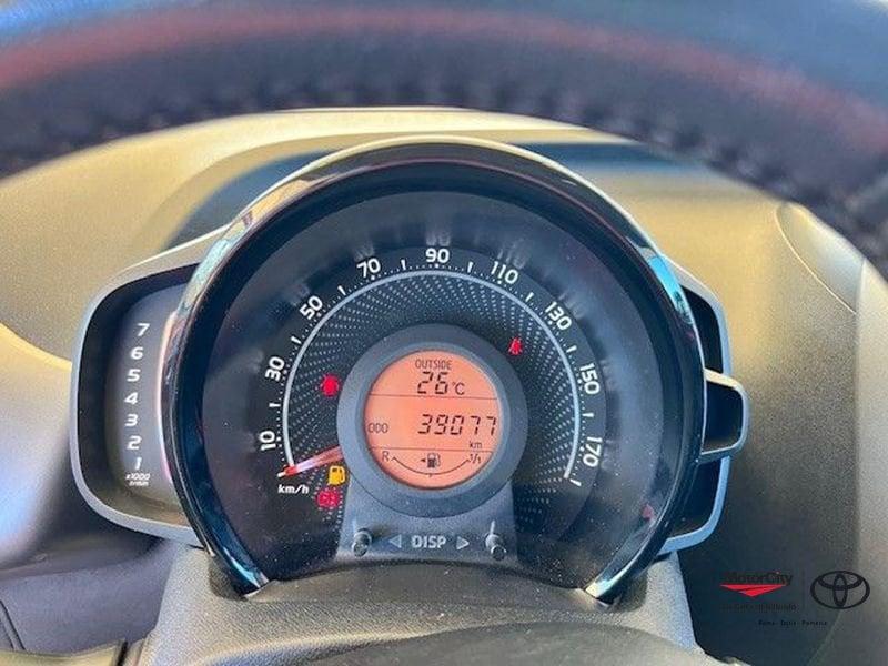 Toyota Aygo 1.0 VVT-i 69 CV 5 porte x-business