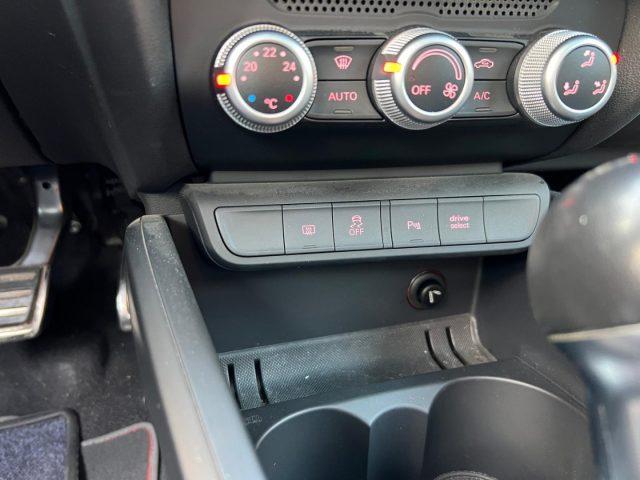 AUDI A1 SPB 1.8 TFSI S tronic S-Line Uniprop.