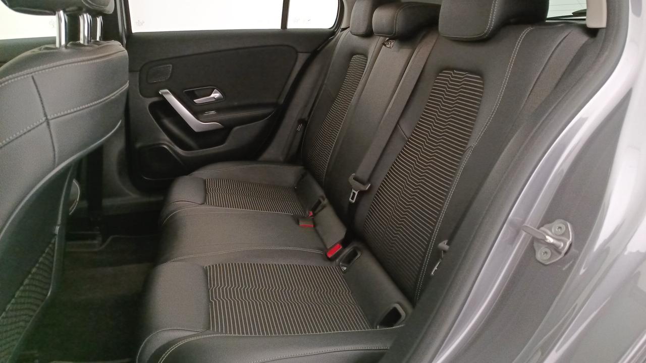 Mercedes-Benz Classe A - W177 2018 - A 180 Sport auto