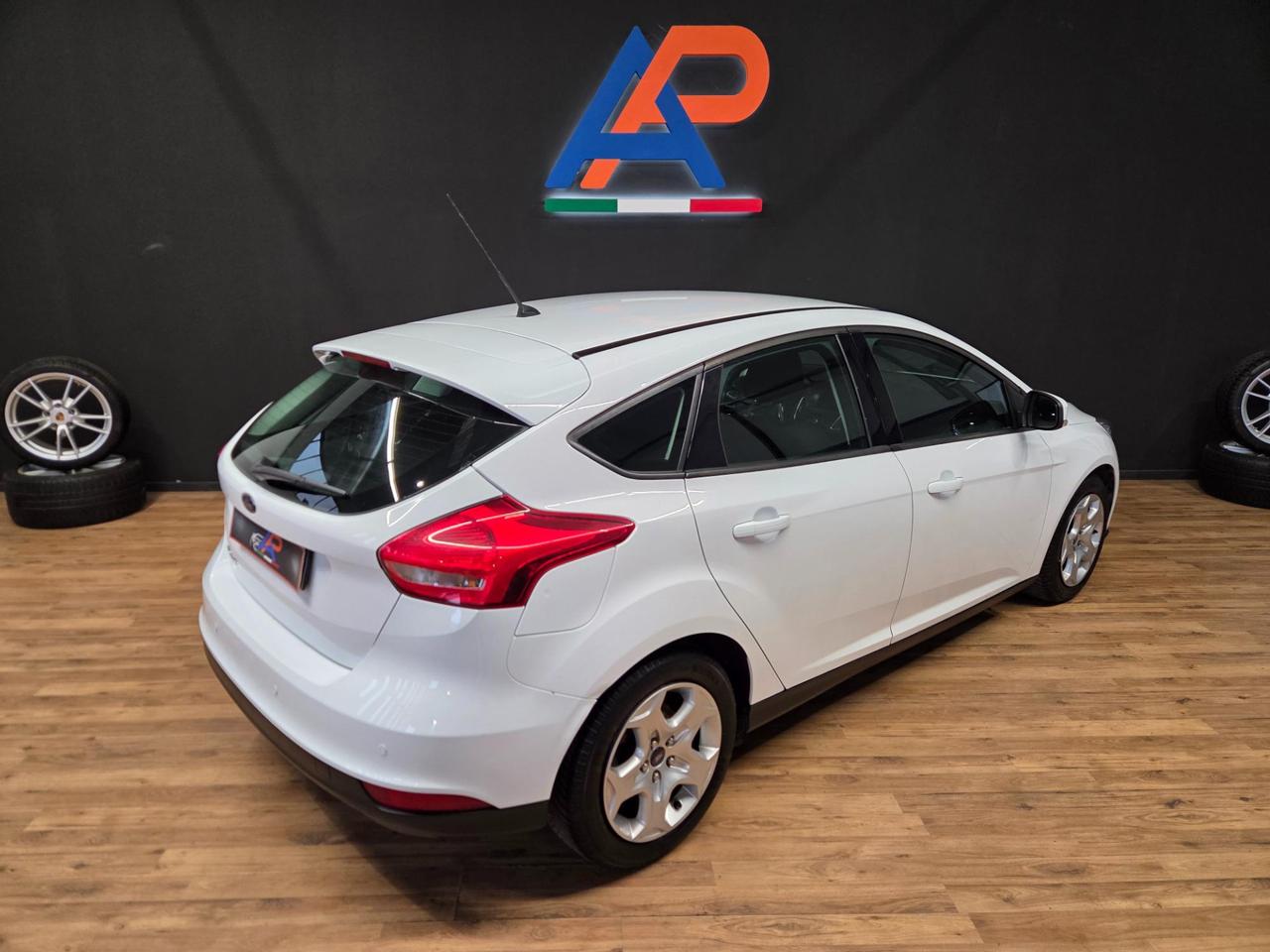 Ford Focus 5 Porte Focus 5p 1.6 Titanium Gpl 120cv