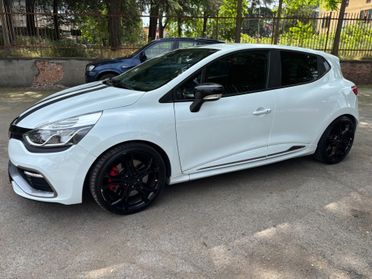 Renault Clio 1.6 T 220CV EDC RS Trophy