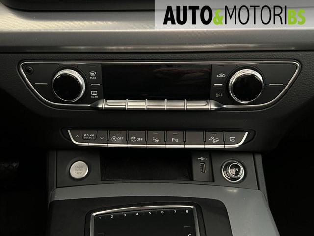 AUDI Q5 40 TDI quattro S tronic Business Sport