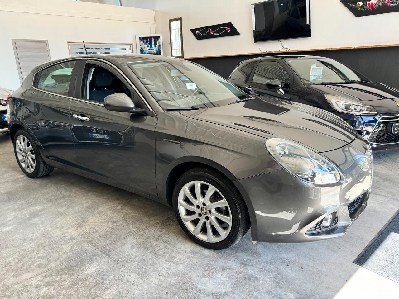 Alfa Romeo Giulietta 1.6 JTDm-2 105 CV Distinctive