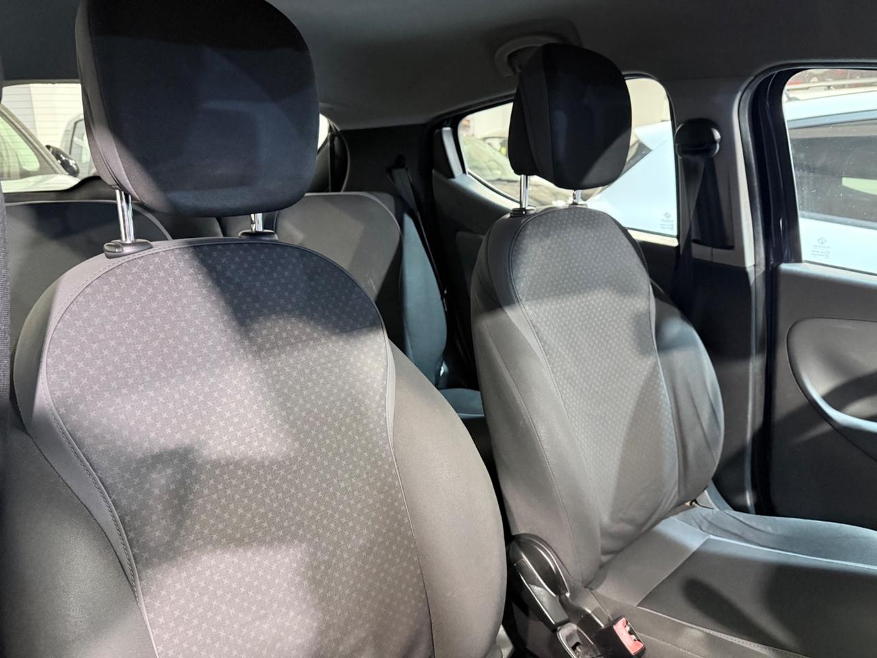 Lancia Ypsilon 1.3 MJT 16V 80 CV 5 porte S&S Platinum