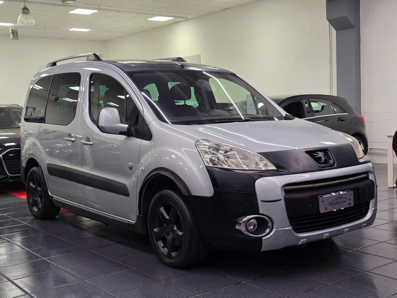 Peugeot Bipper Tepee 1.3 HDi 75 FAP Outdoor 2012