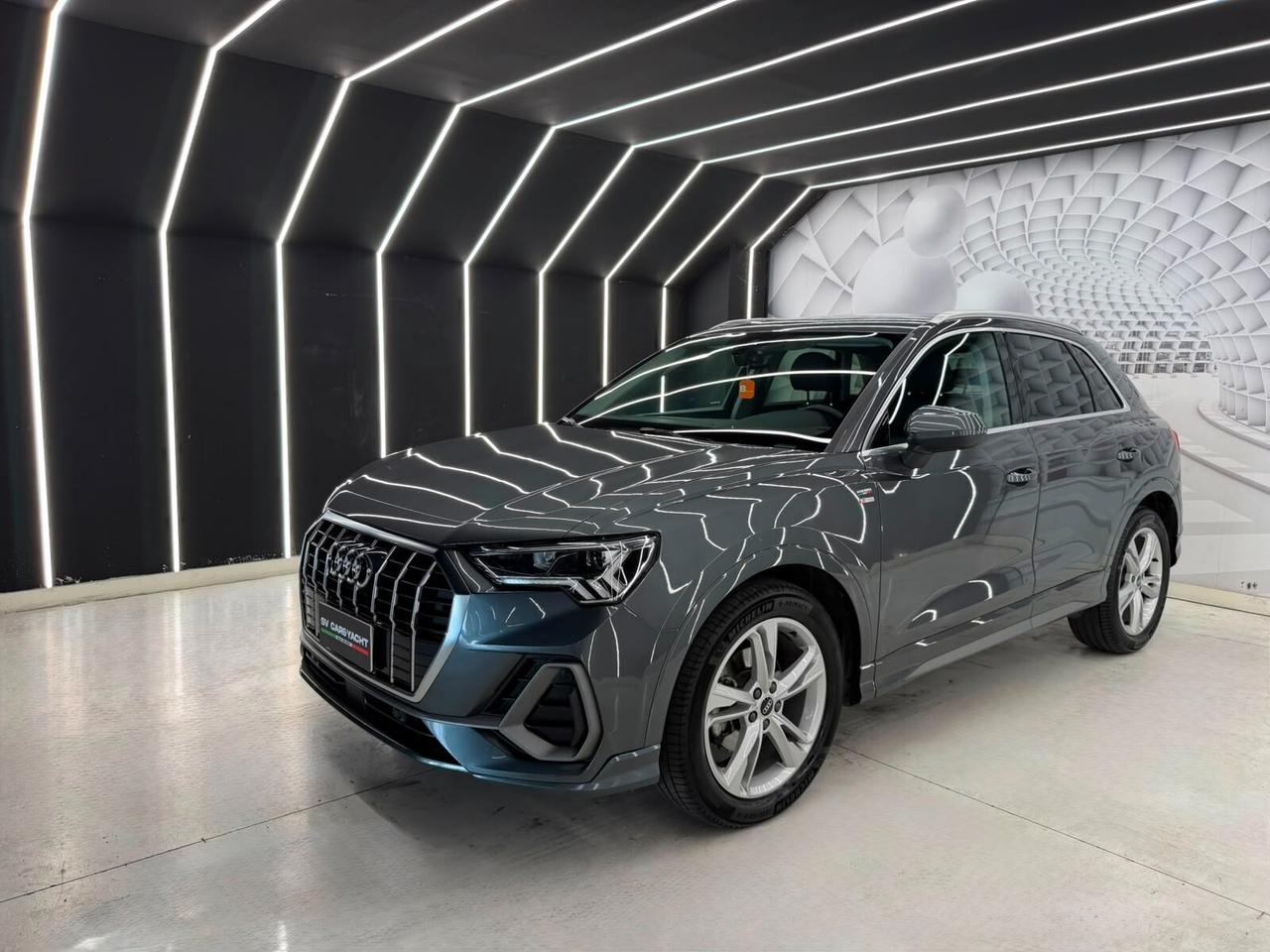 Audi Q3 35 TDI S tronic line edition-KM CERTIFICATI-PERMUTE-12 MESI GARANZIA
