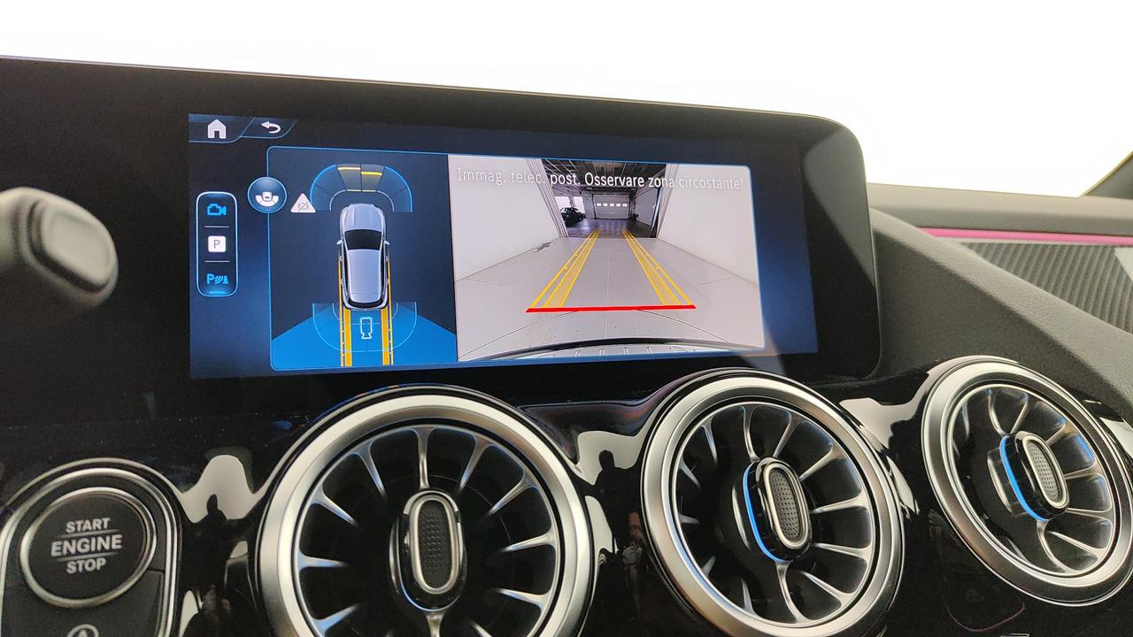 Mercedes-Benz GLA 200 d automatic