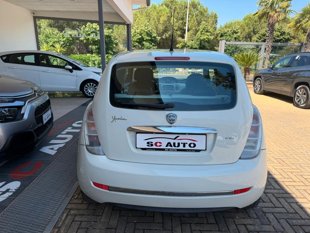 Lancia Ypsilon 1.2 69 CV Platinum