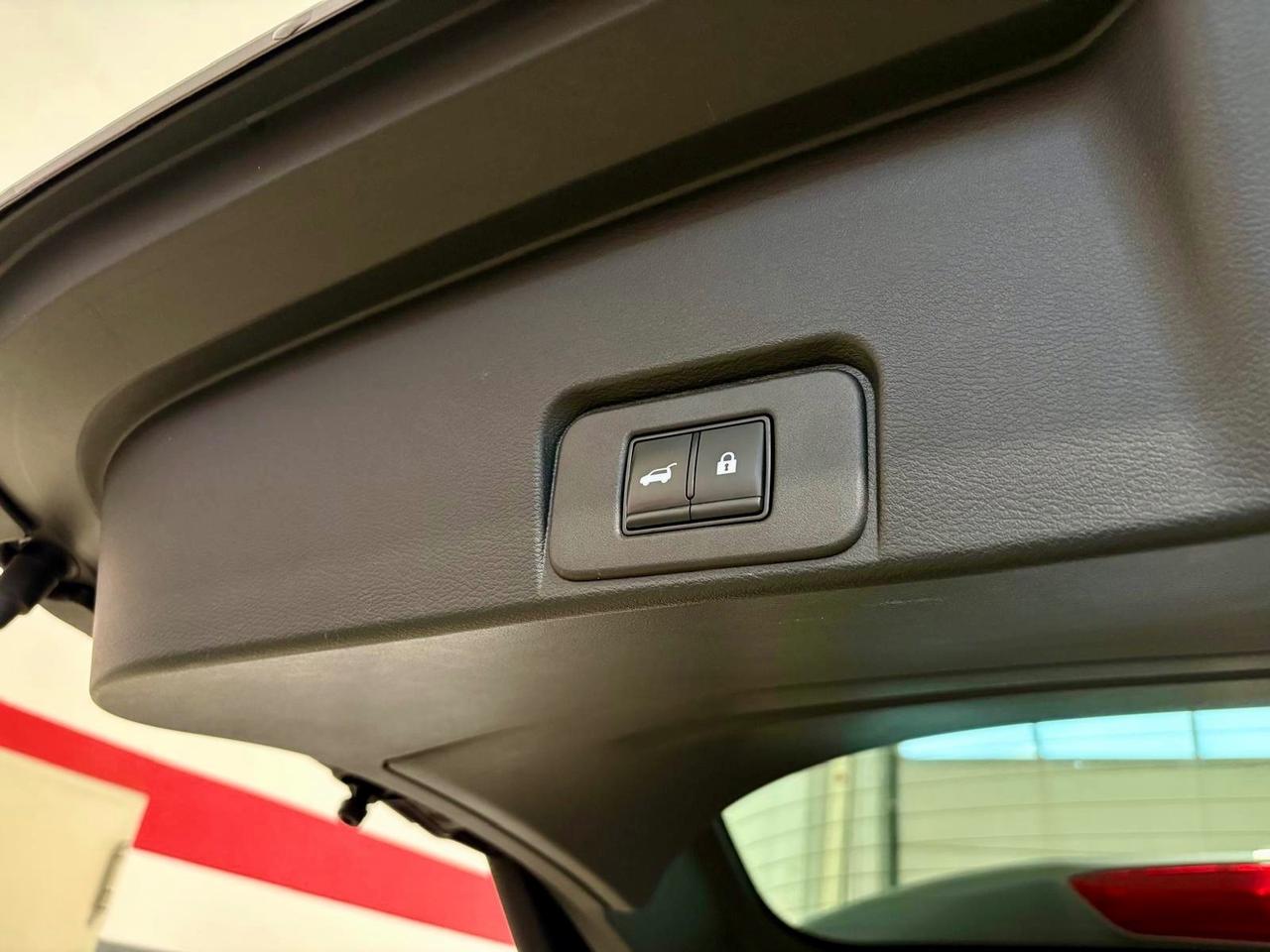 Nissan X-Trail e-Power 2WD 5 posti Tekna