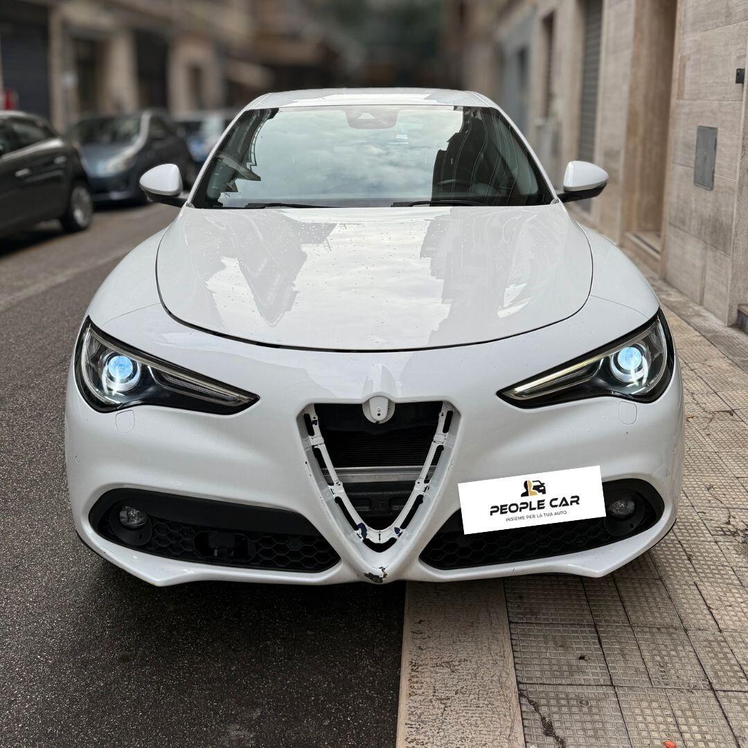 Alfa Romeo Stelvio 2.2 Turbodiesel 180 CV AT8 RWD Executive