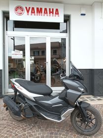 Aprilia SR GT 200