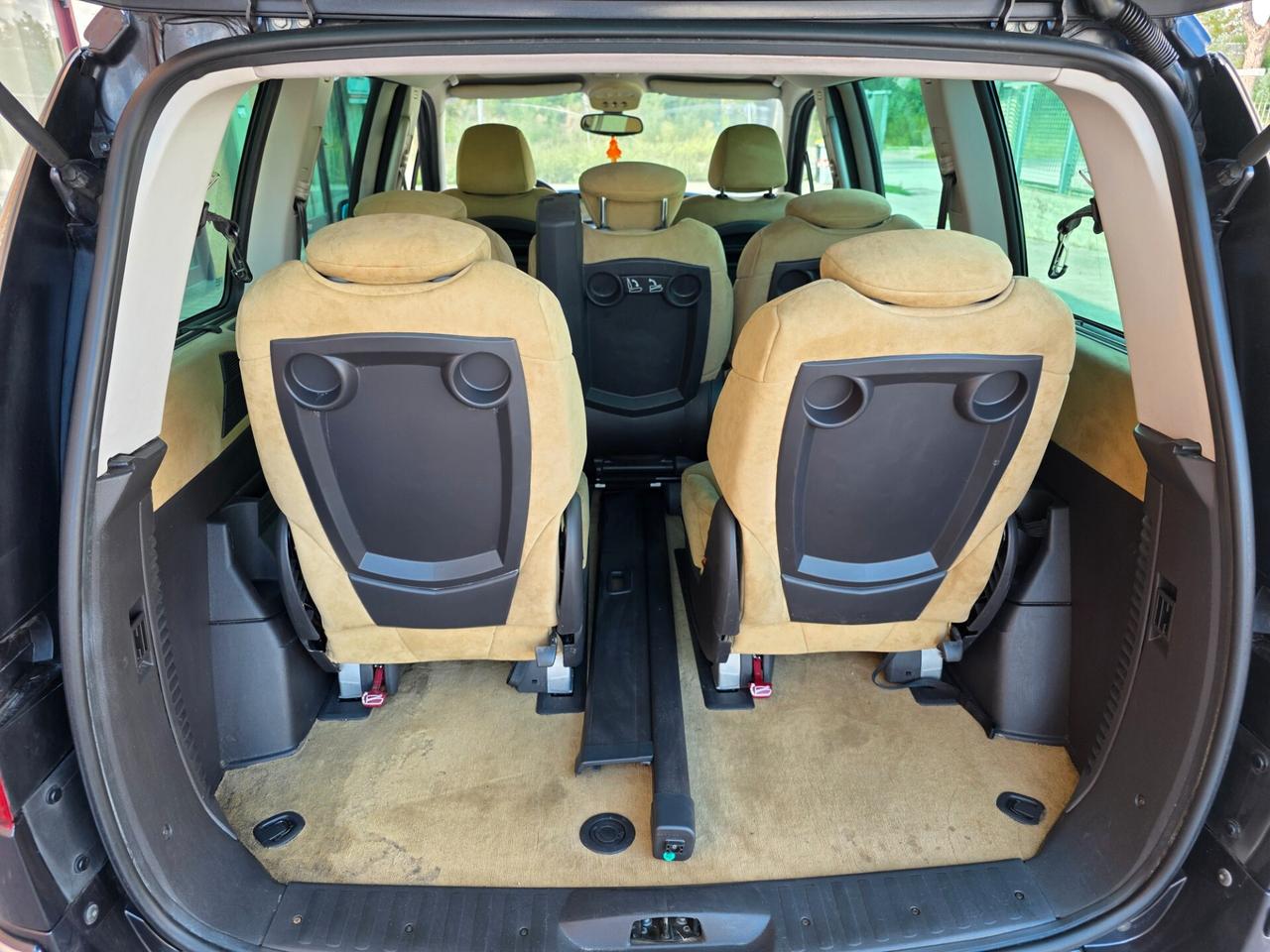Lancia Phedra 2.0 MJT 120 CV Executive