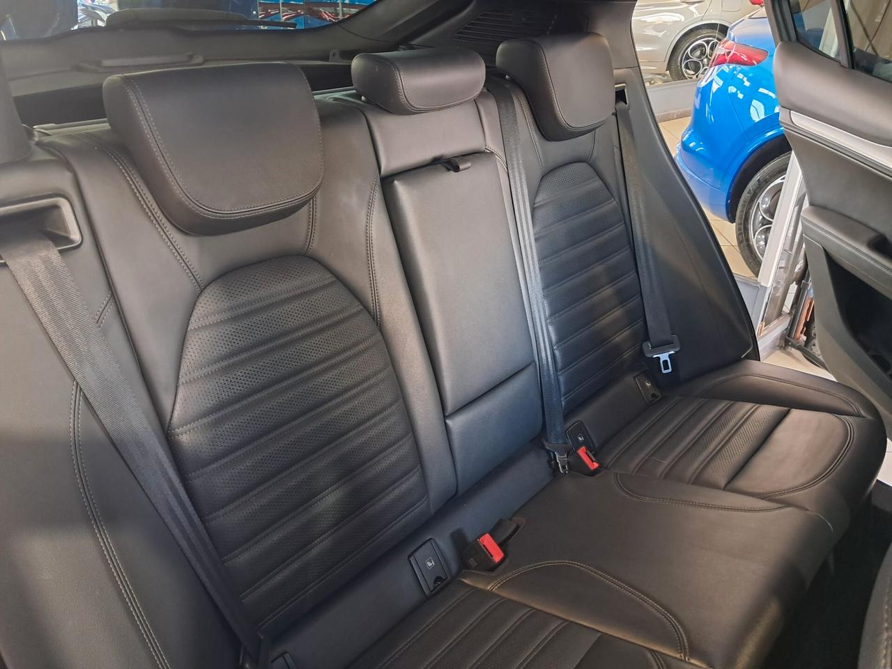 Alfa Romeo Stelvio 2.2 Td 210 cv AT8 Q4 Veloce
