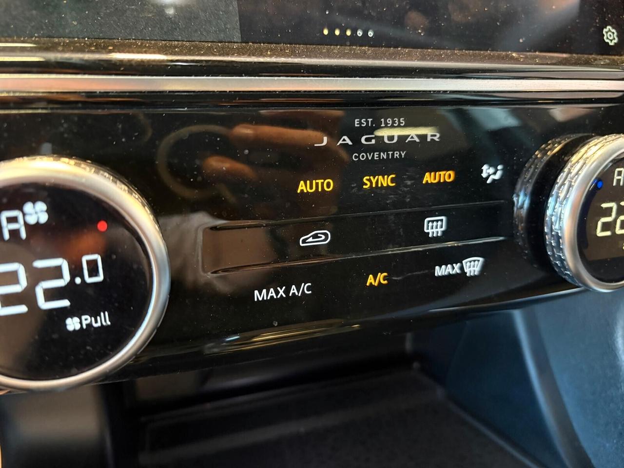 Jaguar E-Pace SE 1.5 I3 160 CV Auto MHEV UNICO PR.